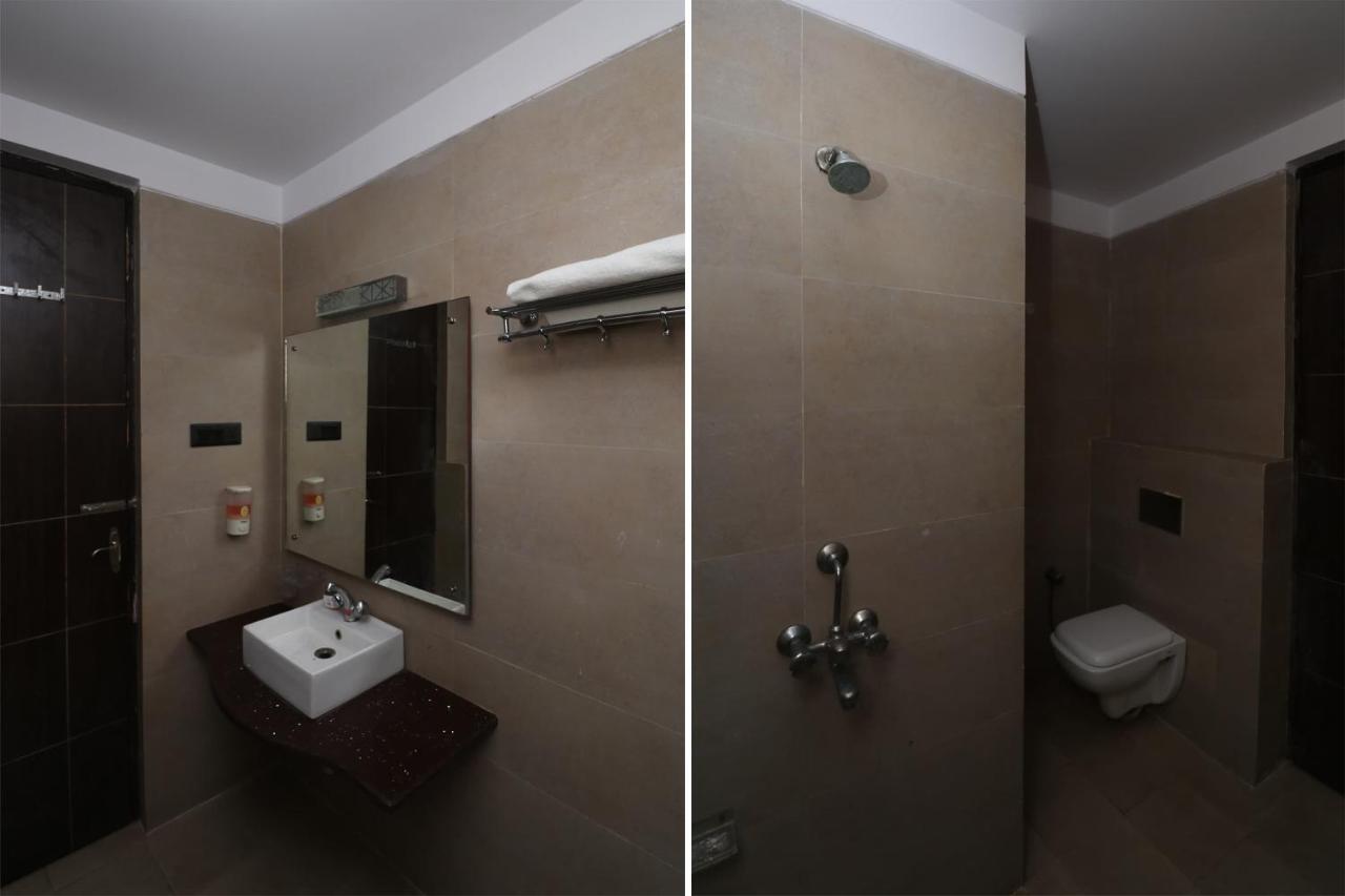 Oyo 33387 Laxmi Lawn And Resort Suite Lucknow Extérieur photo